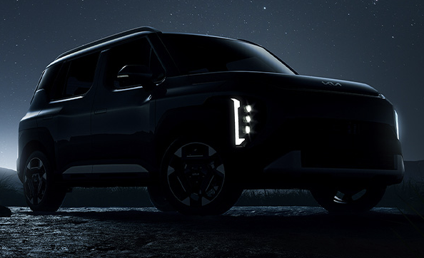 Kia Syros - Side profile image